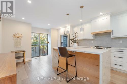 39 Wascana Avenue, Toronto, ON - Indoor Photo Showing Kitchen With Upgraded Kitchen