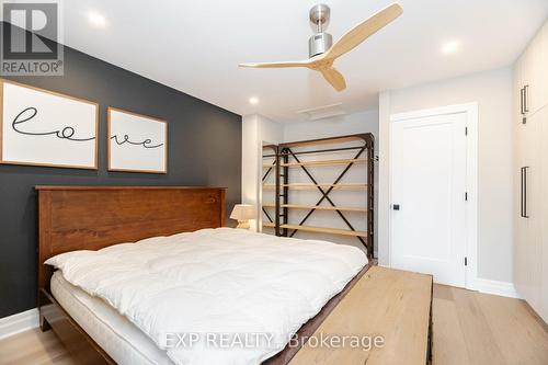 39 Wascana Avenue, Toronto, ON - Indoor Photo Showing Bedroom