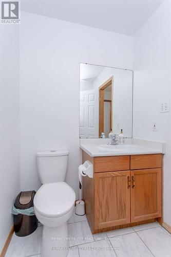 5 Bennett Place, St. Thomas, ON - Indoor Photo Showing Bathroom