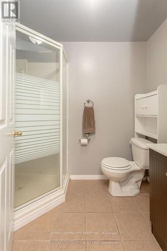 5 Bennett Place, St. Thomas, ON - Indoor Photo Showing Bathroom