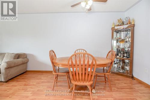 5 Bennett Place, St. Thomas, ON - Indoor Photo Showing Dining Room