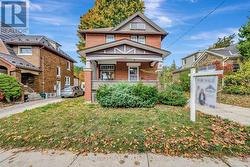 32 GILDNER STREET  Kitchener, ON N2G 2H3