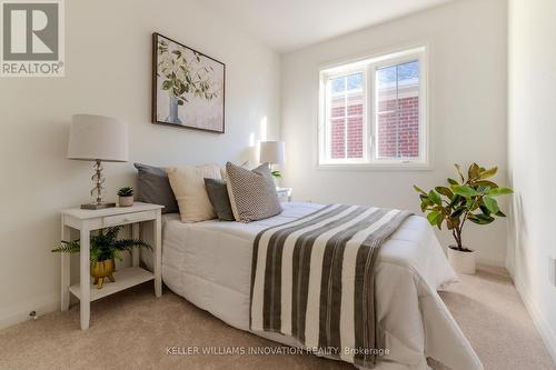 167 - 677 Park Road N, Brantford, ON - Indoor Photo Showing Bedroom