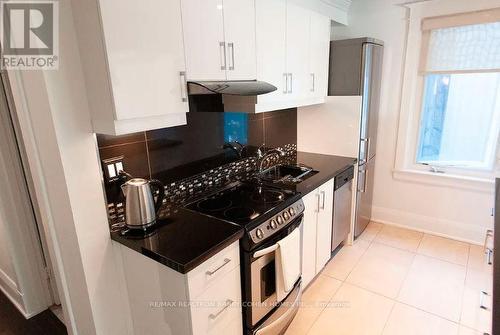 Upper - 107 Massey Street, Toronto, ON - Indoor Photo Showing Kitchen With Upgraded Kitchen