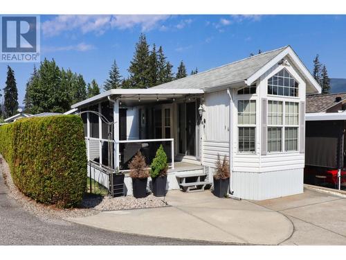 667 Waverly Park Frontage Road Unit# 36, South Shuswap, BC 