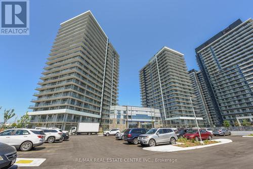 1602B - 4655 Metcalfe Avenue, Mississauga, ON - Outdoor With Facade