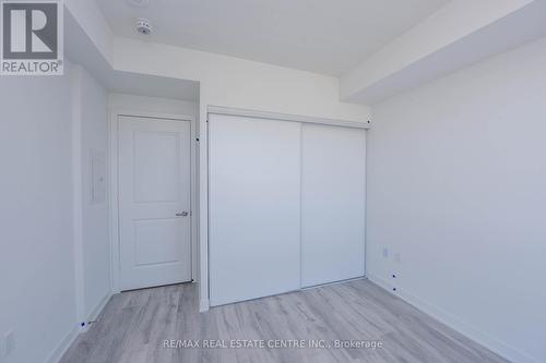 1602B - 4655 Metcalfe Avenue, Mississauga, ON - Indoor Photo Showing Other Room