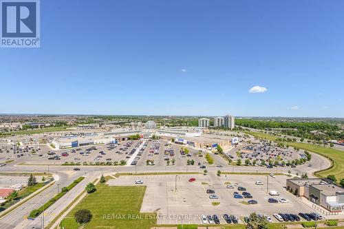 1602B - 4655 Metcalfe Avenue, Mississauga, ON - Outdoor With View