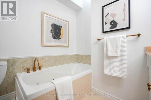 169 Chebucto Drive, Oakville, ON - Indoor Photo Showing Bathroom