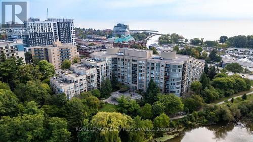 517 - 2511 Lakeshore Road W, Oakville, ON - Outdoor With View