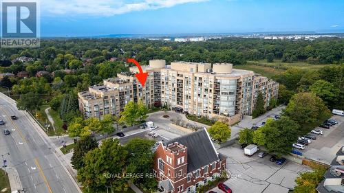 517 - 2511 Lakeshore Road W, Oakville, ON - Outdoor With View