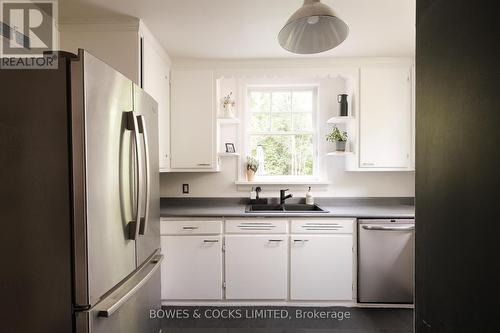 1276 Monaghan Road, Peterborough (Downtown), ON - Indoor Photo Showing Kitchen With Double Sink