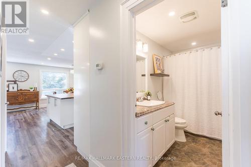 769 Trailview Drive, Peterborough (Ashburnham), ON - Indoor Photo Showing Bathroom