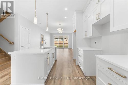 28 Wims Way, Belleville, ON - Indoor Photo Showing Kitchen