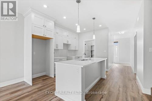 28 Wims Way, Belleville, ON - Indoor Photo Showing Kitchen