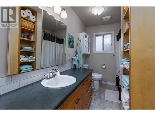 3572 Clore Avenue, Terrace, BC - Indoor Photo Showing Bathroom