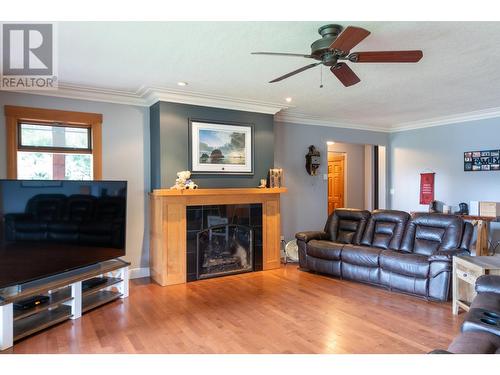 3045 Lindberg Road, South Shuswap, BC - Indoor Photo Showing Living Room With Fireplace