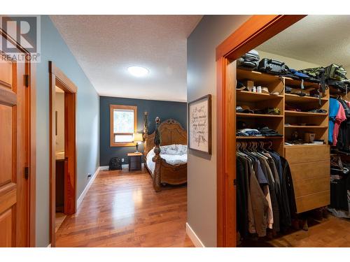 3045 Lindberg Road, South Shuswap, BC - Indoor