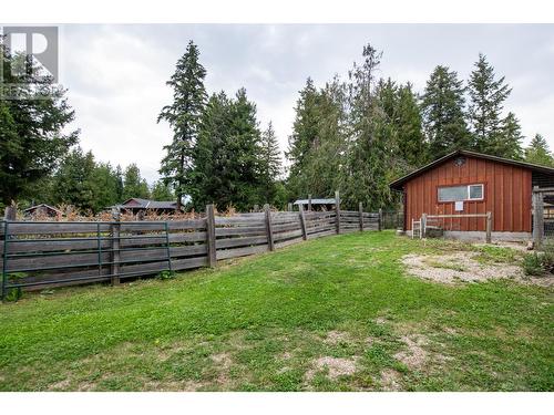 3045 Lindberg Road, South Shuswap, BC - Outdoor