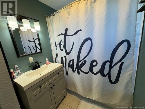 492 Sharps Mountain Road, Newburg, NB - Indoor Photo Showing Bathroom