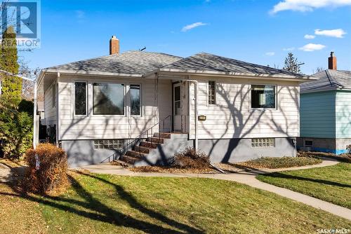 222 Broadway Avenue, Regina, SK - Outdoor