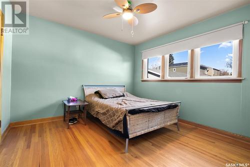 222 Broadway Avenue, Regina, SK - Indoor Photo Showing Bedroom