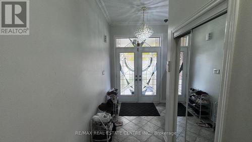 Upper - 56 Southlake Boulevard, Brampton, ON - Indoor Photo Showing Other Room