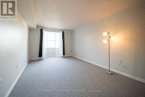 412 - 88 Toll Gate Road, Brantford, ON - Indoor Photo Showing Other Room