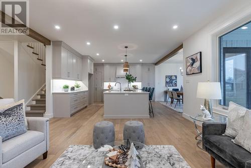 87 Allister Drive, Middlesex Centre (Kilworth), ON - Indoor Photo Showing Living Room