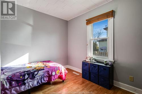 8 Westmoreland Avenue, Leamington, ON - Indoor Photo Showing Bedroom