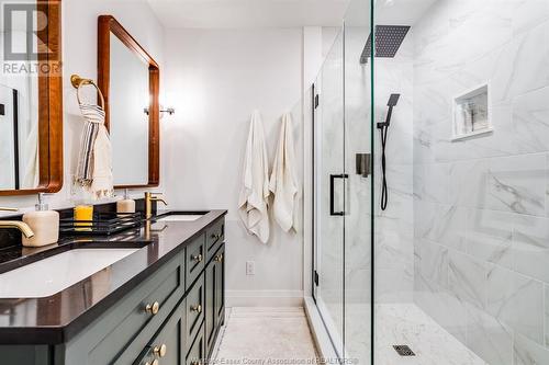 173 Baird Avenue, Wheatley, ON - Indoor Photo Showing Bathroom