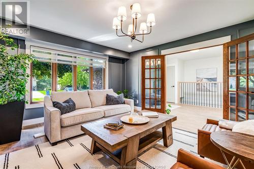 173 Baird Avenue, Wheatley, ON - Indoor Photo Showing Living Room