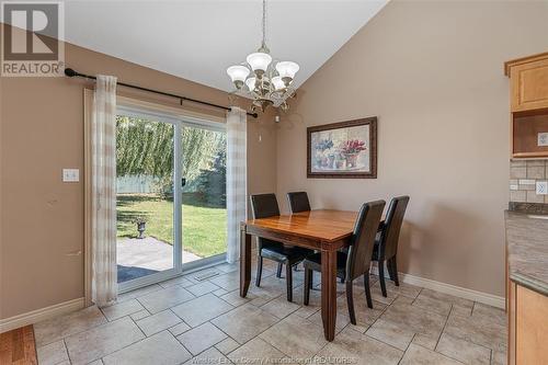 11448 Timber Bay Crescent, Windsor, ON - Indoor Photo Showing Dining Room