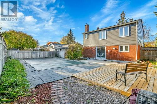 2123 Grafton Crescent, Ottawa, ON - Outdoor