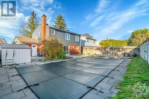 2123 Grafton Crescent, Ottawa, ON - Outdoor