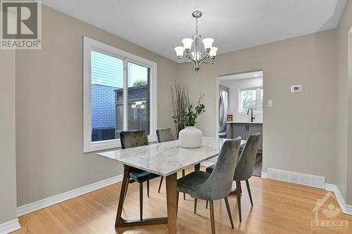 2123 Grafton Crescent, Ottawa, ON - Indoor Photo Showing Dining Room