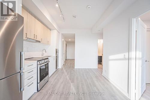 A1602 - 30 Upper Mall Way, Vaughan, ON - Indoor Photo Showing Kitchen With Stainless Steel Kitchen