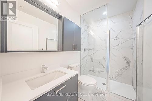 A1602 - 30 Upper Mall Way, Vaughan, ON - Indoor Photo Showing Bathroom