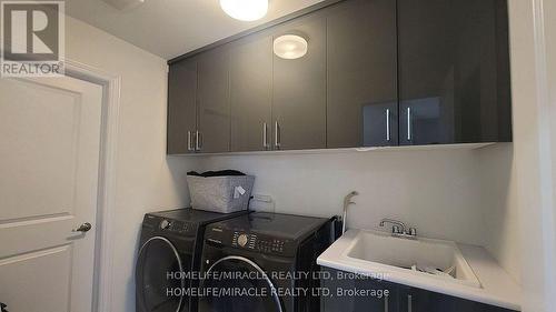 1319 Chee Chee Landing, Milton, ON - Indoor Photo Showing Laundry Room