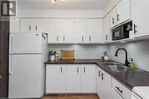 330 Sixth Avenue Unit# 505, North Bay, ON - Indoor Photo Showing Kitchen With Double Sink