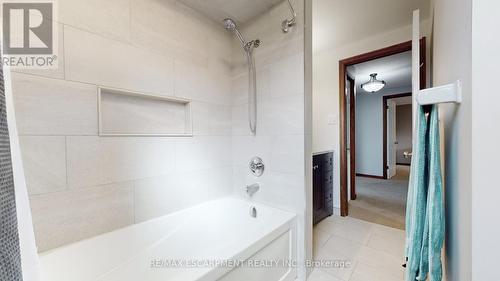 6 Princip Street, Hamilton, ON - Indoor Photo Showing Bathroom