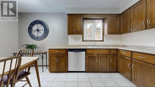 6 Princip Street, Hamilton, ON - Indoor Photo Showing Kitchen