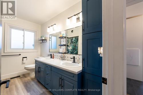 2 Brentwood Road, Grimsby, ON - Indoor Photo Showing Bathroom