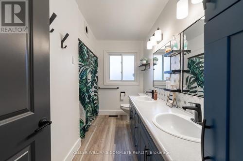 2 Brentwood Road, Grimsby, ON - Indoor Photo Showing Bathroom