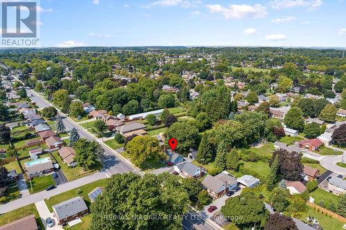 6525 O'Neil Street, Niagara Falls, ON - Outdoor With View