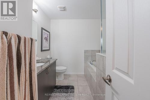 9 - 279 Danzatore Path, Oshawa (Windfields), ON - Indoor Photo Showing Bathroom