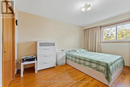 248 Fairglen Avenue, Toronto, ON - Indoor Photo Showing Bedroom