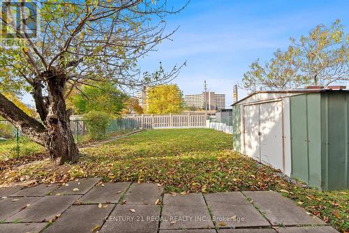 248 Fairglen Avenue, Toronto, ON - Outdoor