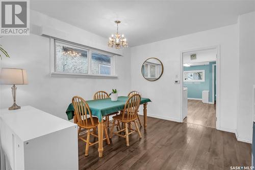 1207 D Avenue N, Saskatoon, SK - Indoor Photo Showing Dining Room