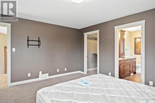 102 Balman Court, Waldheim, SK - Indoor Photo Showing Bedroom